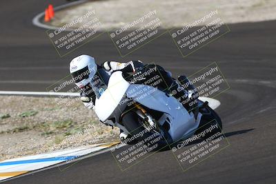 media/Sep-20-2025-TrackDaz (Sat) [[27f0cde673]]/B Group/1020am (Turn 3)/